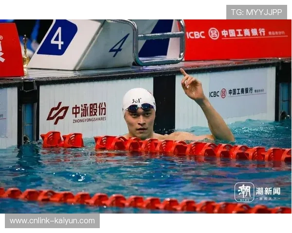 孙杨全国冠军赛复出勇夺铜牌 挑战自由泳多项再创佳绩